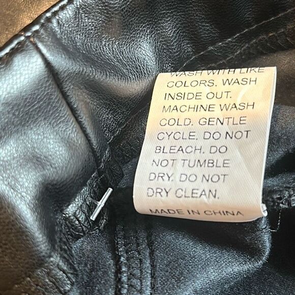 *NEW* Black Zip Fly Faux Leather Flat Front Wide Straight Leg Pants Ladies Small - Picture 5 of 11